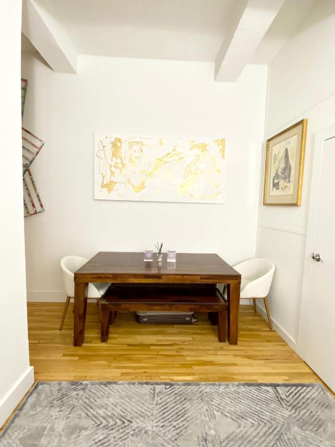 Luxury Apartments Next To Times Square New York Bagian luar foto